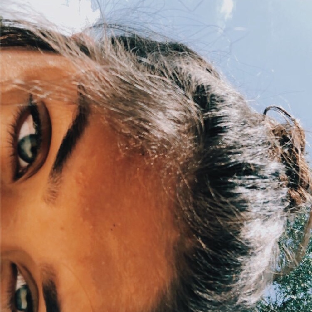 Meet your Posher, Evangelina